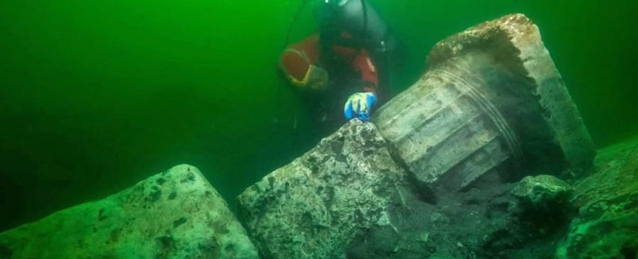 失われた古代都市「ヘラクレイオン」の巨大寺院を発見