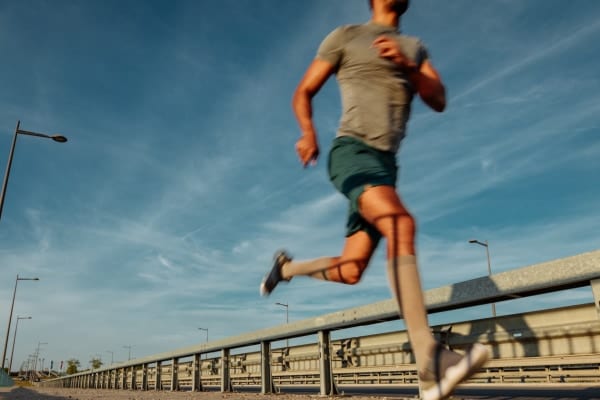 運動は週1、2回でも十分？週末戦士はお腹の脂肪が少ない