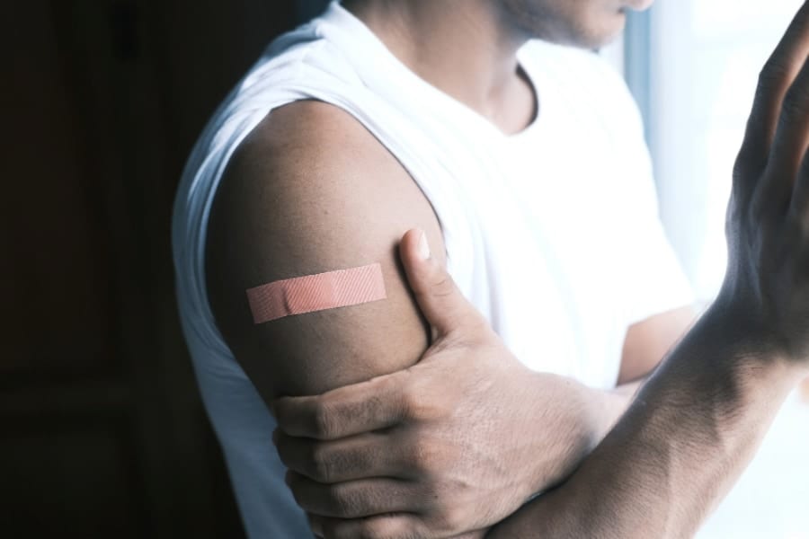 ヒトの皮膚は他の哺乳類に比べて「傷の治りが3倍遅い」と判明！