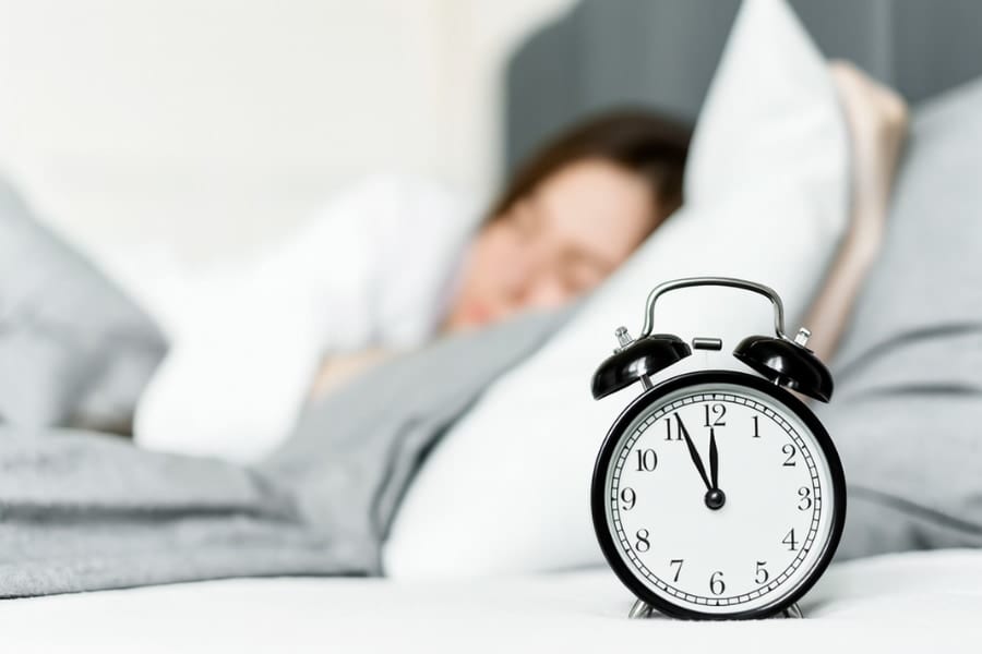 睡眠時間が長すぎると、逆に「死亡リスクが高まる」と判明