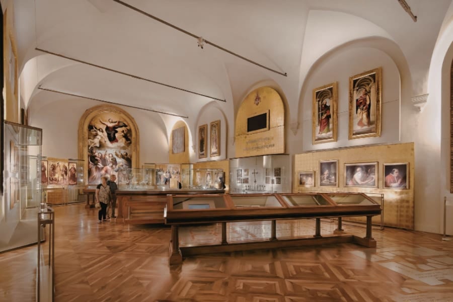 芸術作品の鑑賞は「創造的な思考力」を高めると判明