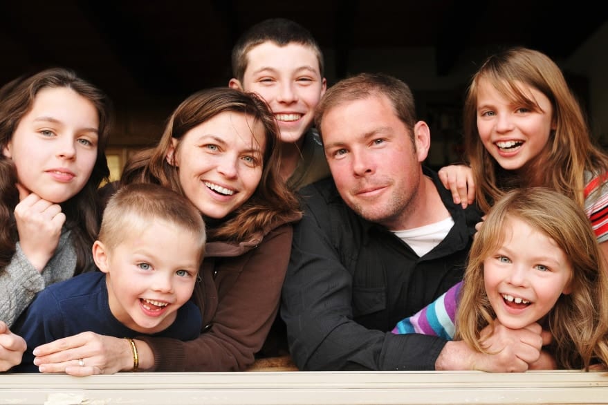 子供の数が「理想より多い」親の幸福度は低い