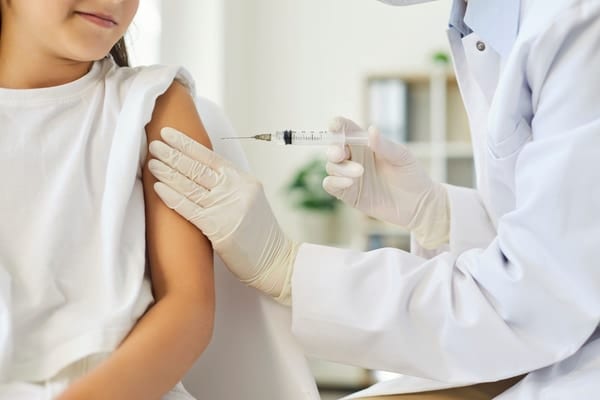 麻疹はワクチン接種率が毎年1％下がるだけで1兆円規模の経済損失を生む恐れ