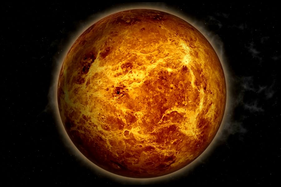 金星は衛星を飲み込んだ可能性がある――灼熱地獄への引き金か